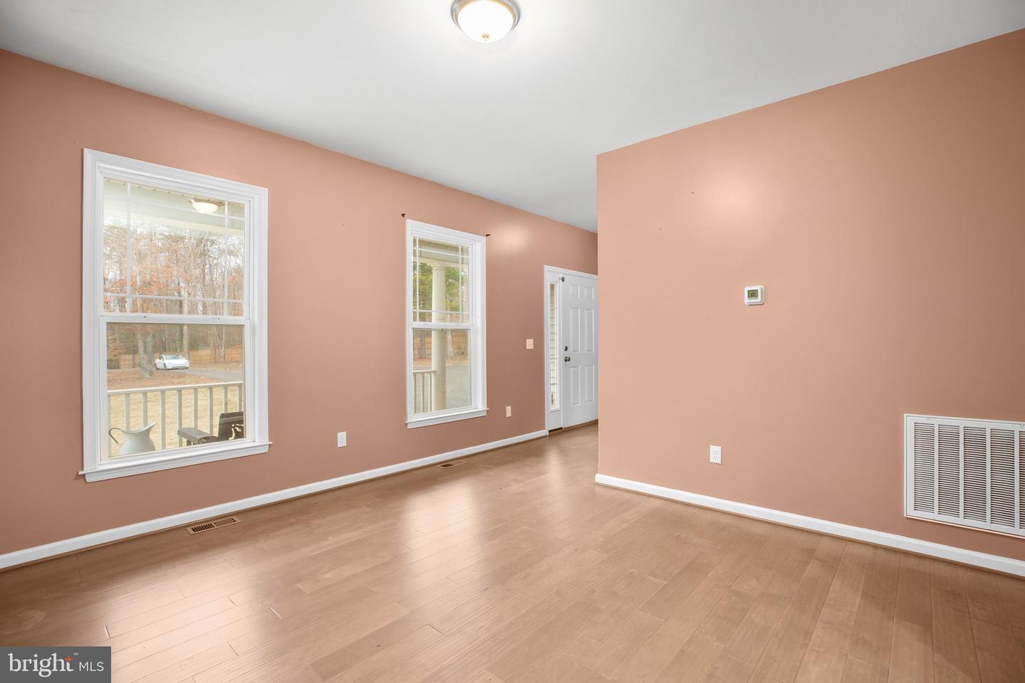 7716 PILGRIM LN, SPOTSYLVANIA, Virginia 22551, 4 Bedrooms Bedrooms, ,2 BathroomsBathrooms,Residential,For sale,7716 PILGRIM LN,VASP2031132 MLS # VASP2031132