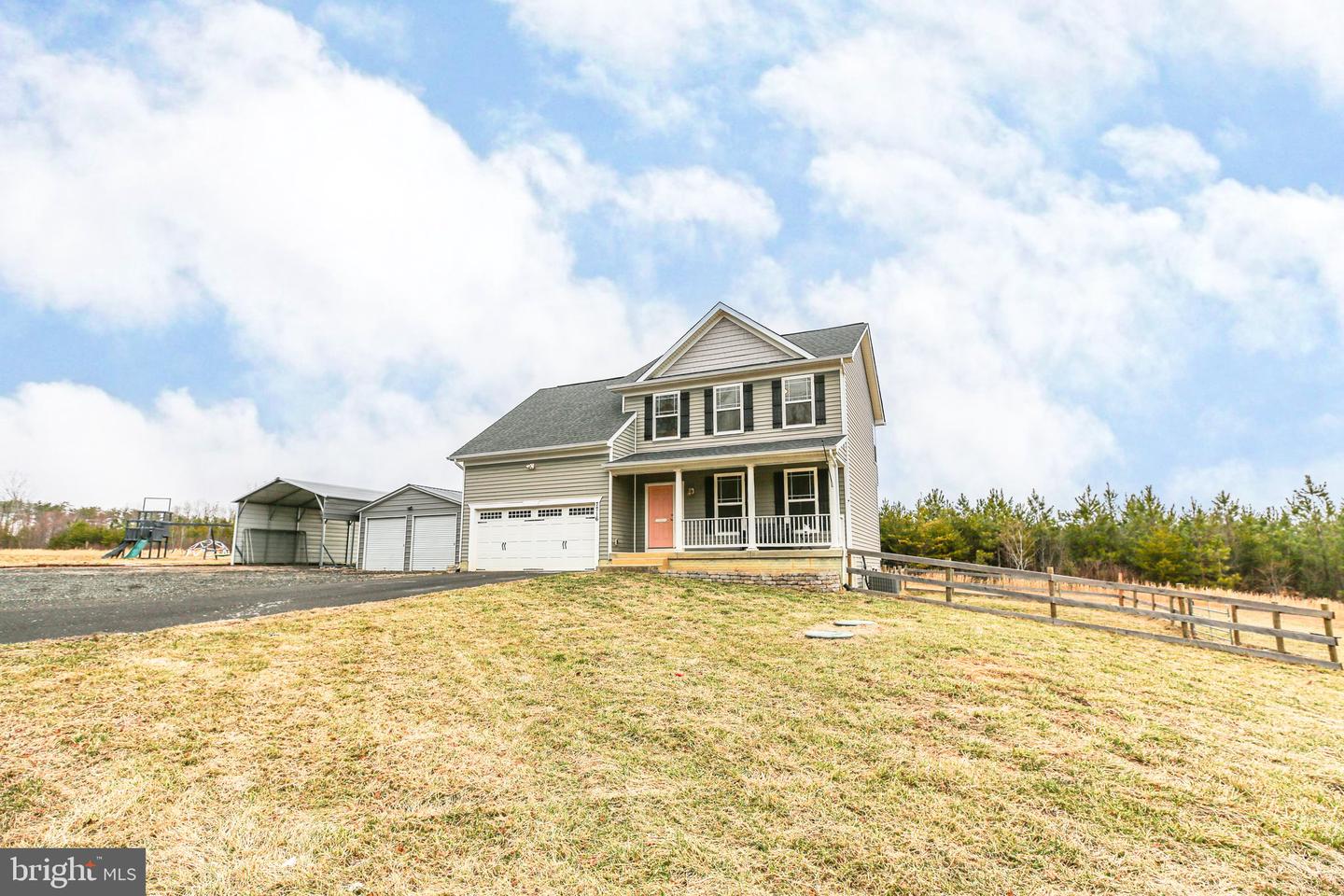 7716 PILGRIM LN, SPOTSYLVANIA, Virginia 22551, 4 Bedrooms Bedrooms, ,2 BathroomsBathrooms,Residential,For sale,7716 PILGRIM LN,VASP2031132 MLS # VASP2031132