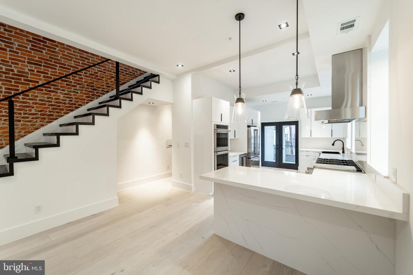 1628 15TH ST NW, WASHINGTON, District Of Columbia 20009, 4 Bedrooms Bedrooms, ,4 BathroomsBathrooms,Residential,For sale,1628 15TH ST NW,DCDC2188388 MLS # DCDC2188388