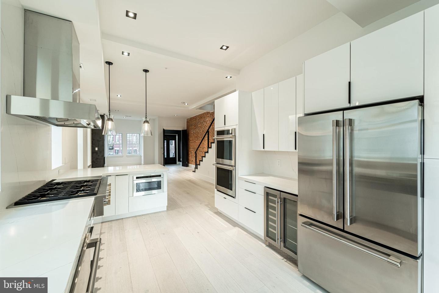 1628 15TH ST NW, WASHINGTON, District Of Columbia 20009, 4 Bedrooms Bedrooms, ,4 BathroomsBathrooms,Residential,For sale,1628 15TH ST NW,DCDC2188388 MLS # DCDC2188388