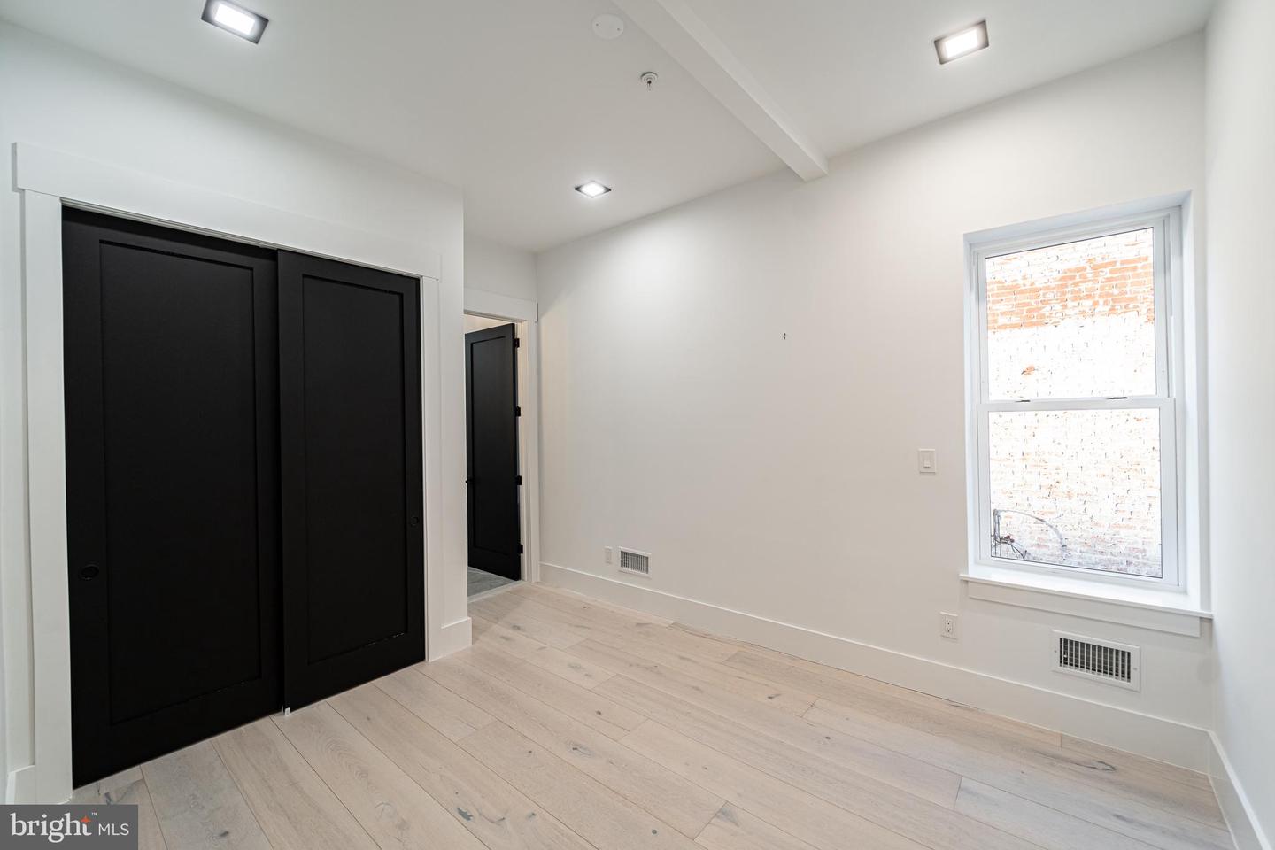 1628 15TH ST NW, WASHINGTON, District Of Columbia 20009, 4 Bedrooms Bedrooms, ,4 BathroomsBathrooms,Residential,For sale,1628 15TH ST NW,DCDC2188388 MLS # DCDC2188388