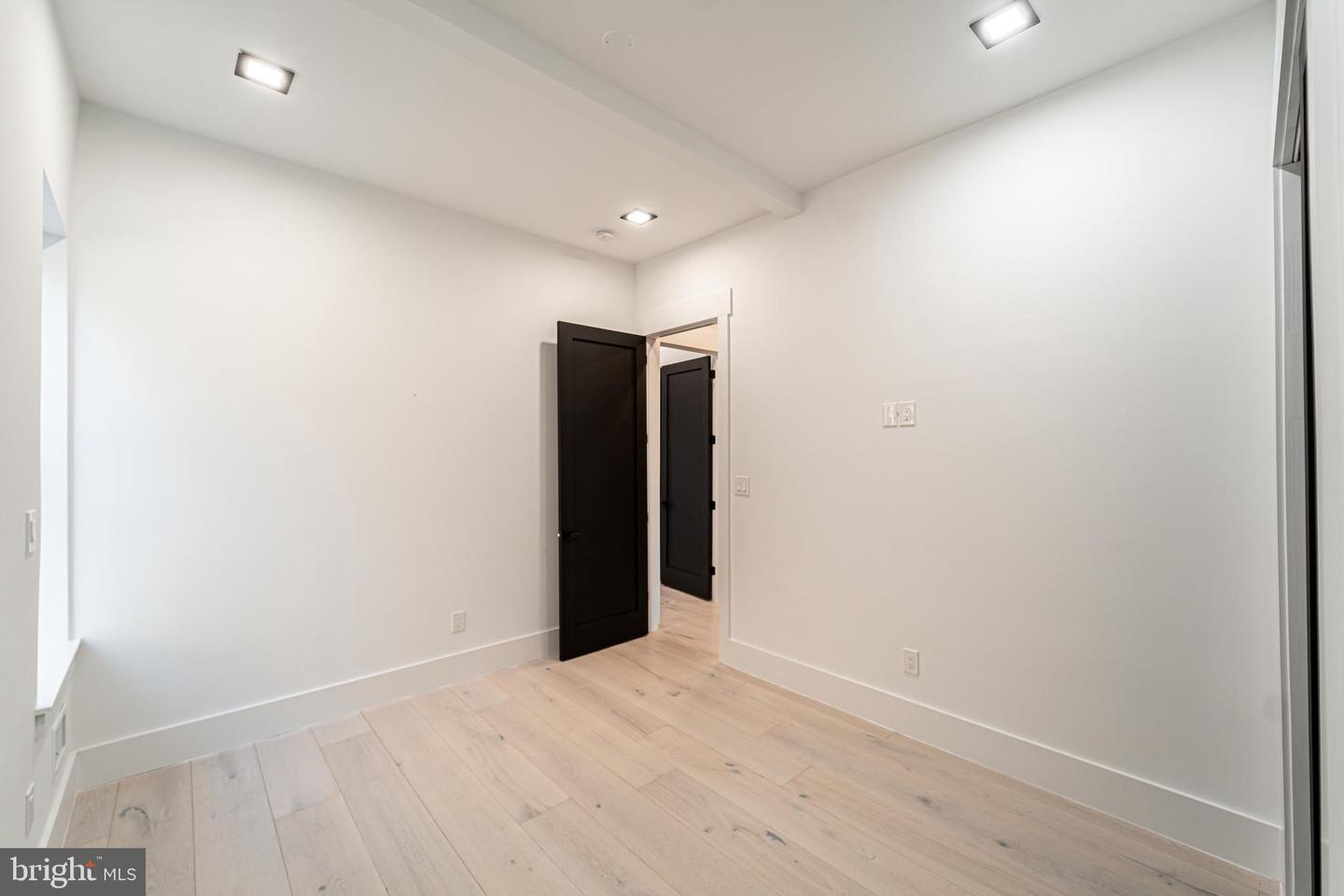 1628 15TH ST NW, WASHINGTON, District Of Columbia 20009, 4 Bedrooms Bedrooms, ,4 BathroomsBathrooms,Residential,For sale,1628 15TH ST NW,DCDC2188388 MLS # DCDC2188388