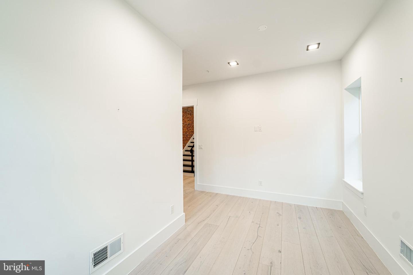 1628 15TH ST NW, WASHINGTON, District Of Columbia 20009, 4 Bedrooms Bedrooms, ,4 BathroomsBathrooms,Residential,For sale,1628 15TH ST NW,DCDC2188388 MLS # DCDC2188388
