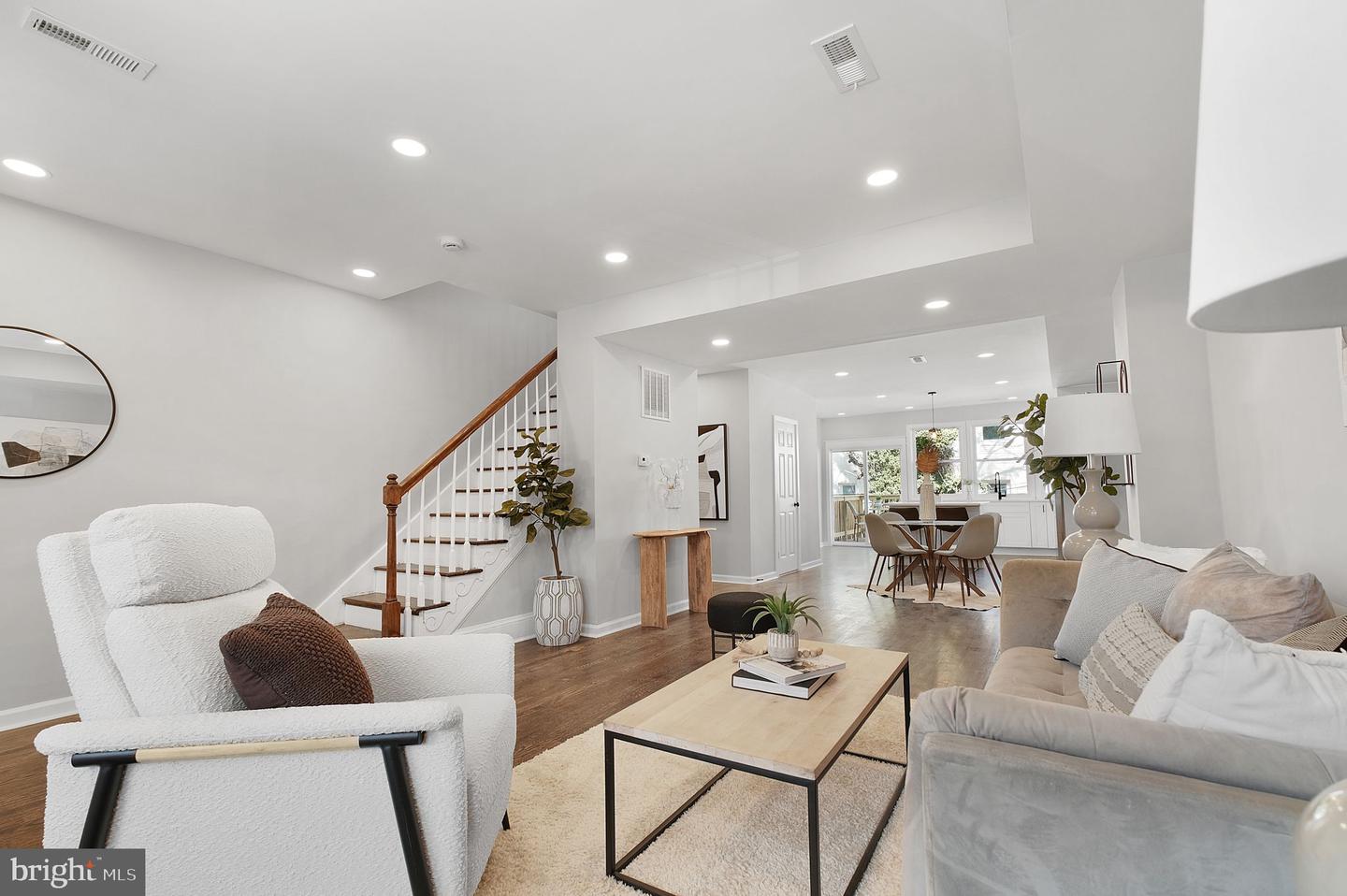 1304 S ST SE, WASHINGTON, District Of Columbia 20020, 4 Bedrooms Bedrooms, ,3 BathroomsBathrooms,Residential,For sale,1304 S ST SE,DCDC2186758 MLS # DCDC2186758