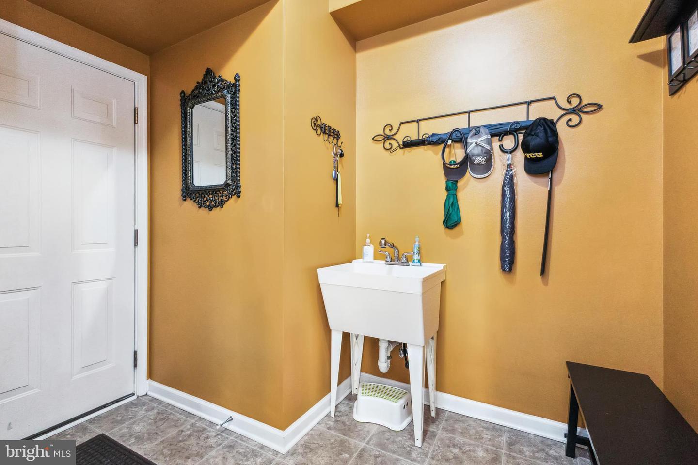 4210 WILLOWBROOK CT, FREDERICKSBURG, Virginia 22408, 5 Bedrooms Bedrooms, 13 Rooms Rooms,3 BathroomsBathrooms,Residential,For sale,4210 WILLOWBROOK CT,VASP2031000 MLS # VASP2031000
