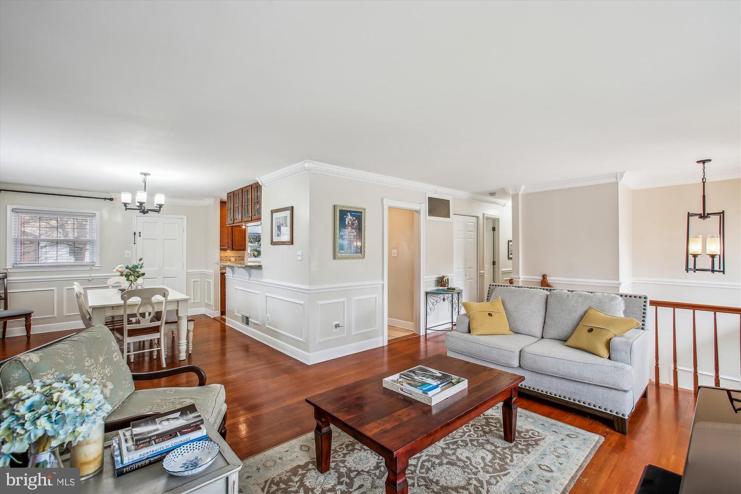 8313 FORT HUNT RD, ALEXANDRIA, Virginia 22308, 4 Bedrooms Bedrooms, ,3 BathroomsBathrooms,Residential,For sale,8313 FORT HUNT RD,VAFX2224754 MLS # VAFX2224754