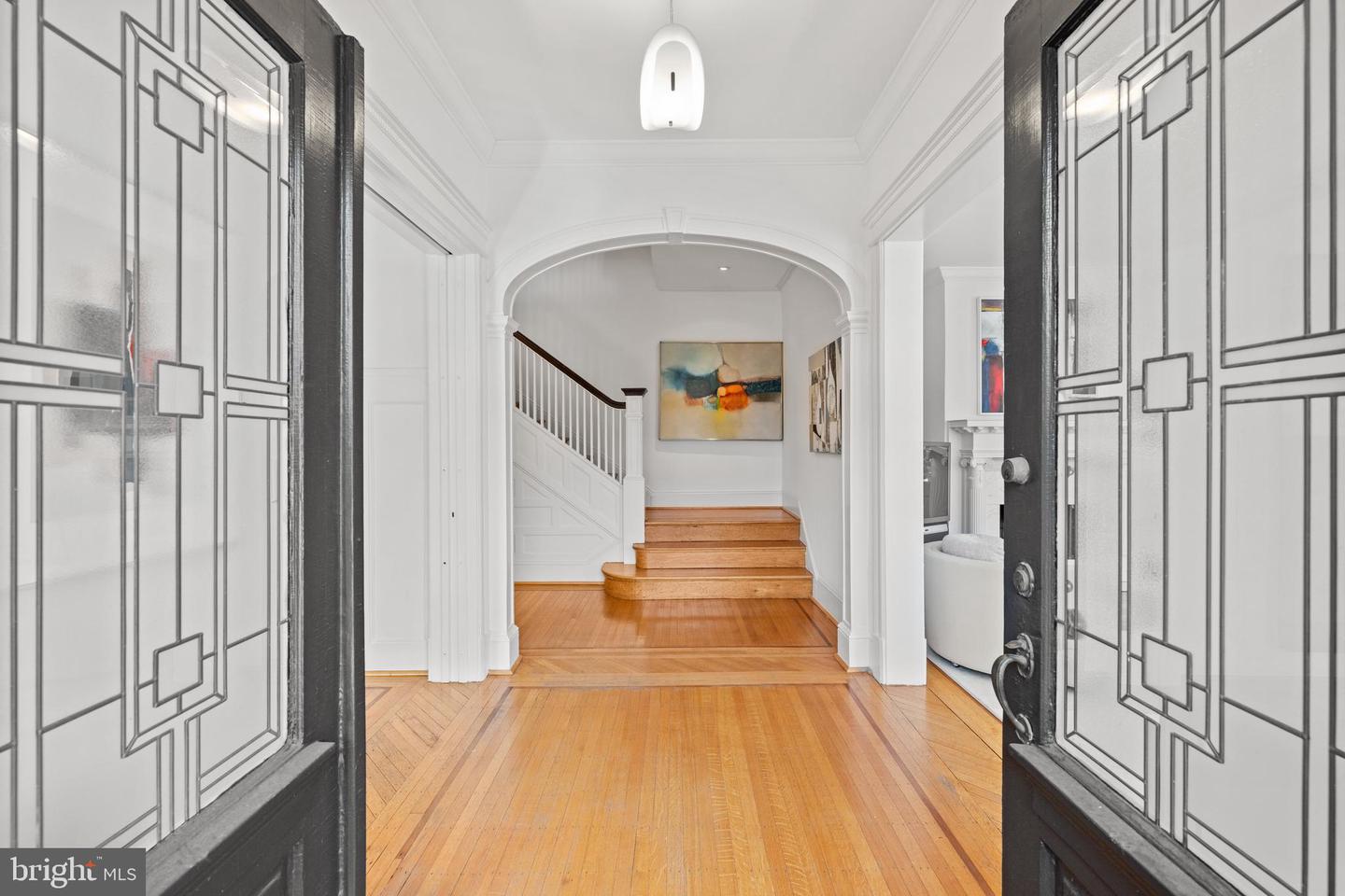 2862 28TH ST NW, WASHINGTON, District Of Columbia 20008, 5 Bedrooms Bedrooms, ,3 BathroomsBathrooms,Residential,For sale,2862 28TH ST NW,DCDC2188588 MLS # DCDC2188588