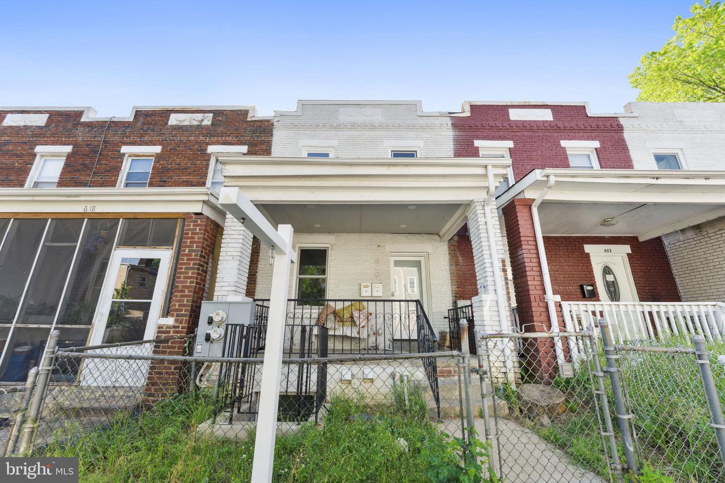 620 20TH ST NE, WASHINGTON, District Of Columbia 20002, 4 Bedrooms Bedrooms, ,3 BathroomsBathrooms,Residential,For sale,620 20TH ST NE,DCDC2188718 MLS # DCDC2188718