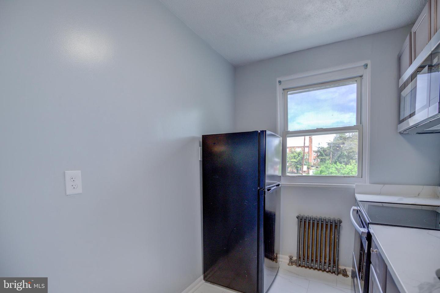 4004 E ST SE #207, WASHINGTON, District Of Columbia 20019, 2 Bedrooms Bedrooms, ,1 BathroomBathrooms,Residential,For sale,4004 E ST SE #207,DCDC2188730 MLS # DCDC2188730