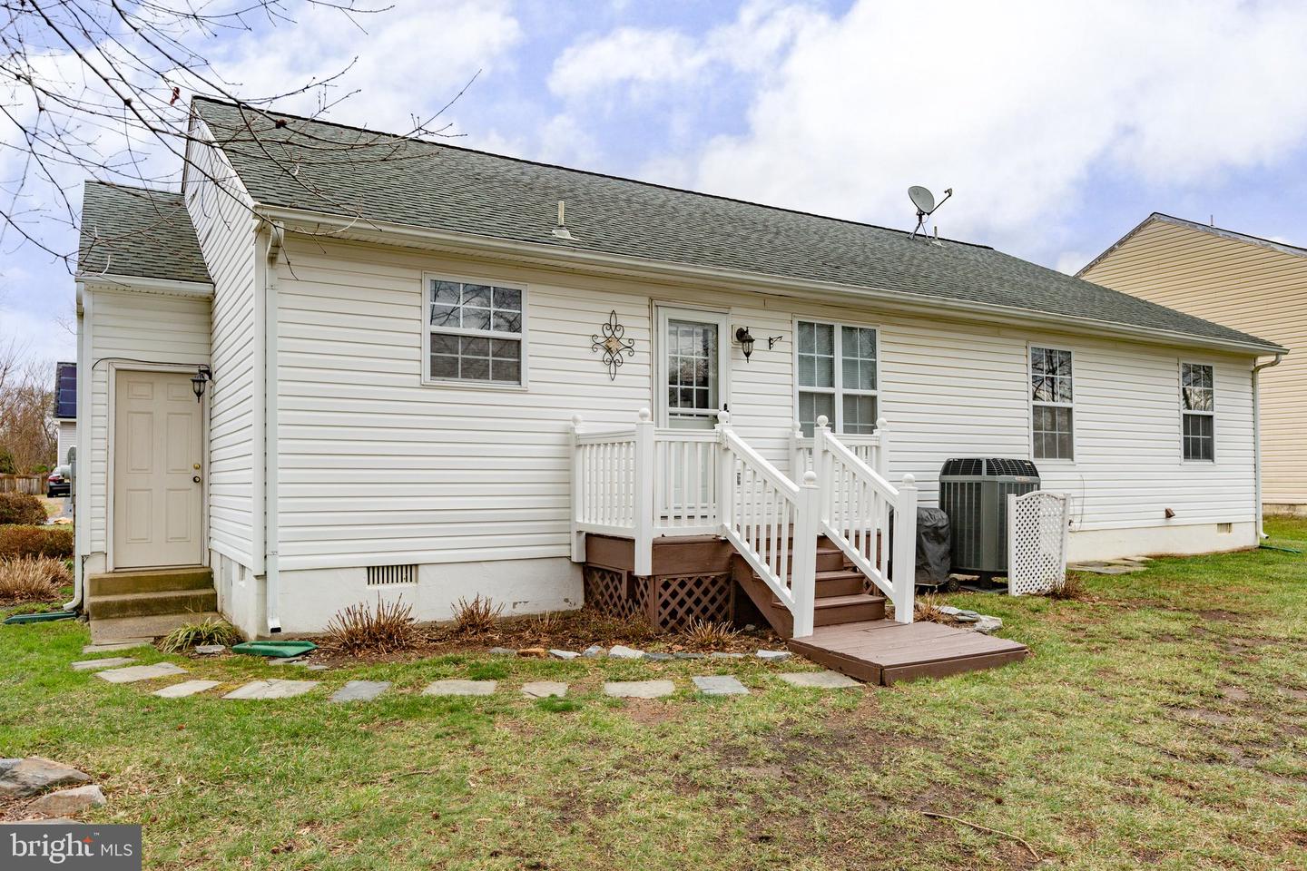 10114 S FULTON DR, FREDERICKSBURG, Virginia 22408, 3 Bedrooms Bedrooms, ,2 BathroomsBathrooms,Residential,For sale,10114 S FULTON DR,VASP2031202 MLS # VASP2031202