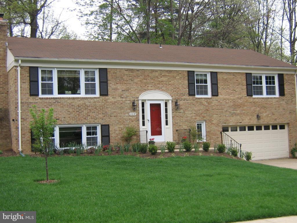 4218 SHANNON HILL RD, ALEXANDRIA, Virginia 22310, 4 Bedrooms Bedrooms, 11 Rooms Rooms,3 BathroomsBathrooms,Residential,For sale,4218 SHANNON HILL RD,VAFX2226164 MLS # VAFX2226164