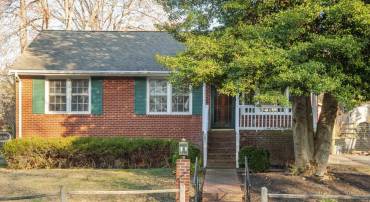 202 AZALEA DR, CHARLOTTESVILLE, Virginia 22903, 3 Bedrooms Bedrooms, ,1 BathroomBathrooms,Residential,For sale,202 AZALEA DR,661585 MLS # 661585