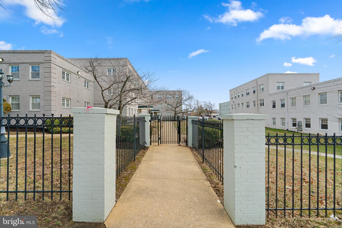 3866 9TH ST SE #201, WASHINGTON, District Of Columbia 20032, 2 Bedrooms Bedrooms, ,1 BathroomBathrooms,Residential,For sale,3866 9TH ST SE #201,DCDC2188864 MLS # DCDC2188864