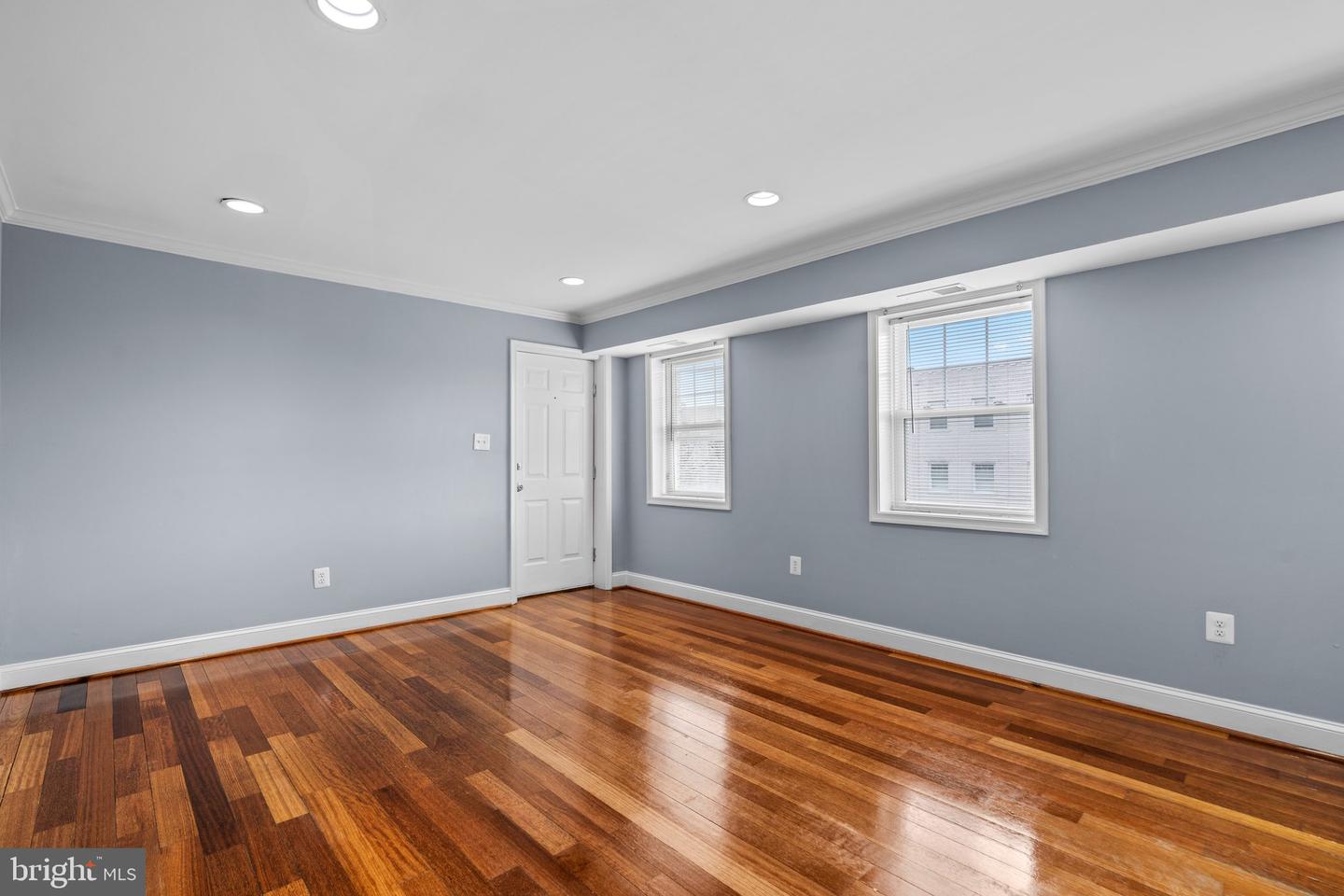 3866 9TH ST SE #201, WASHINGTON, District Of Columbia 20032, 2 Bedrooms Bedrooms, ,1 BathroomBathrooms,Residential,For sale,3866 9TH ST SE #201,DCDC2188864 MLS # DCDC2188864