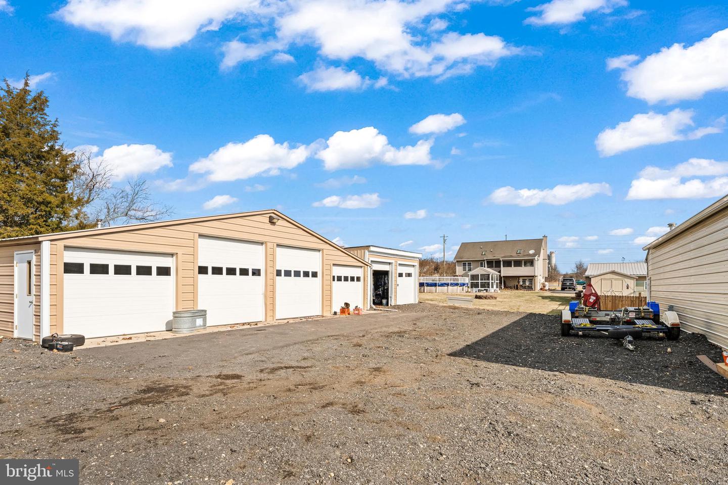 16165 ROGERS RD, CULPEPER, Virginia 22701, 4 Bedrooms Bedrooms, ,3 BathroomsBathrooms,Residential,For sale,16165 ROGERS RD,VACU2009664 MLS # VACU2009664