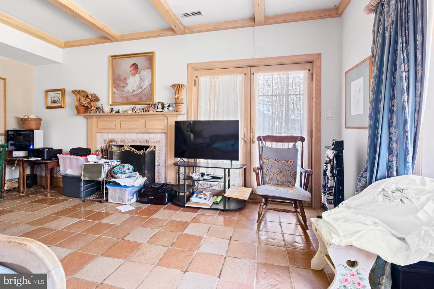 101 JEFFERSON RUN RD, GREAT FALLS, Virginia 22066, 4 Bedrooms Bedrooms, ,4 BathroomsBathrooms,Residential,For sale,101 JEFFERSON RUN RD,VAFX2223630 MLS # VAFX2223630