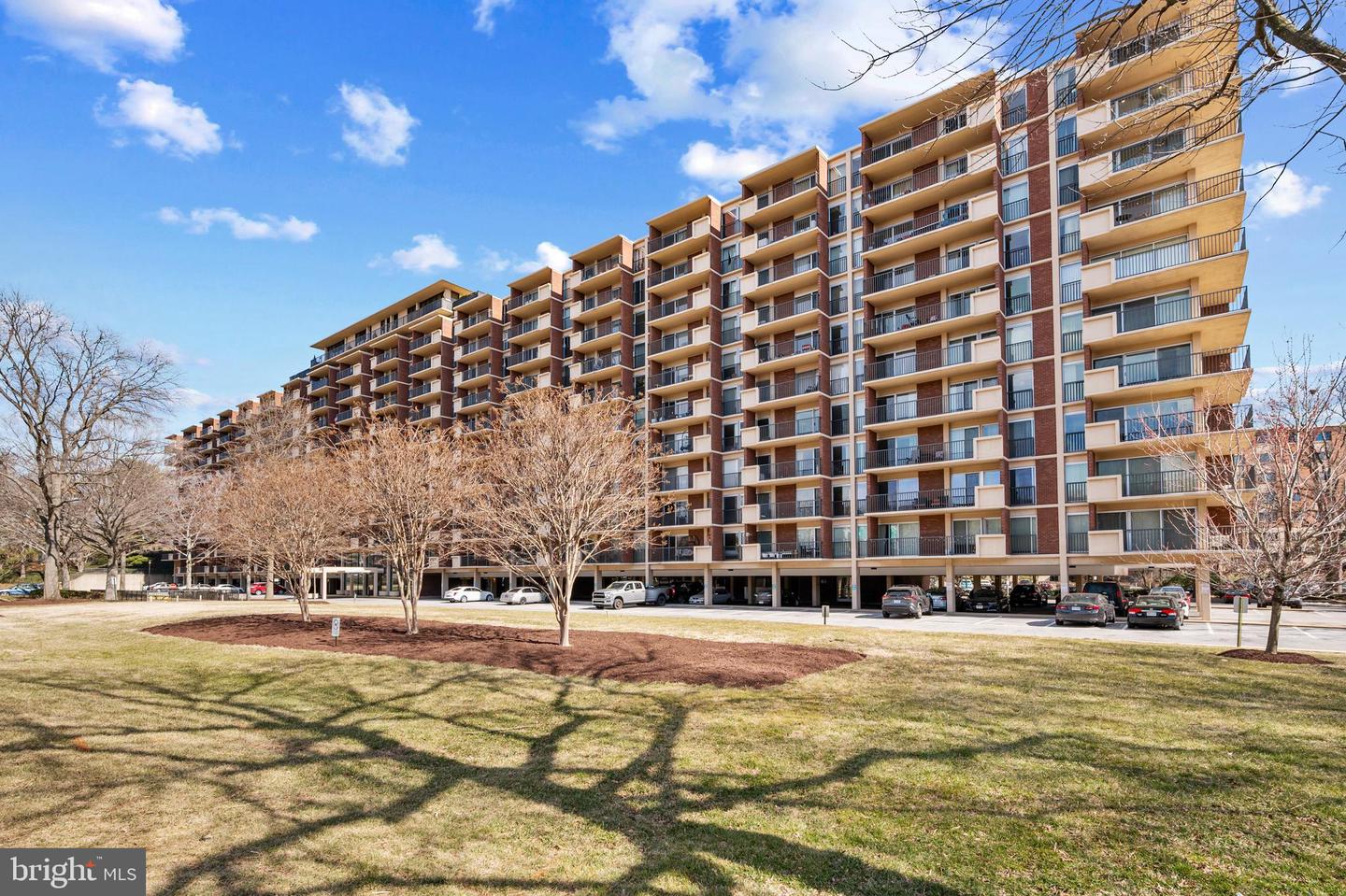 1300 ARMY NAVY DR #512, ARLINGTON, Virginia 22202, ,1 BathroomBathrooms,Residential,For sale,1300 ARMY NAVY DR #512,VAAR2054232 MLS # VAAR2054232