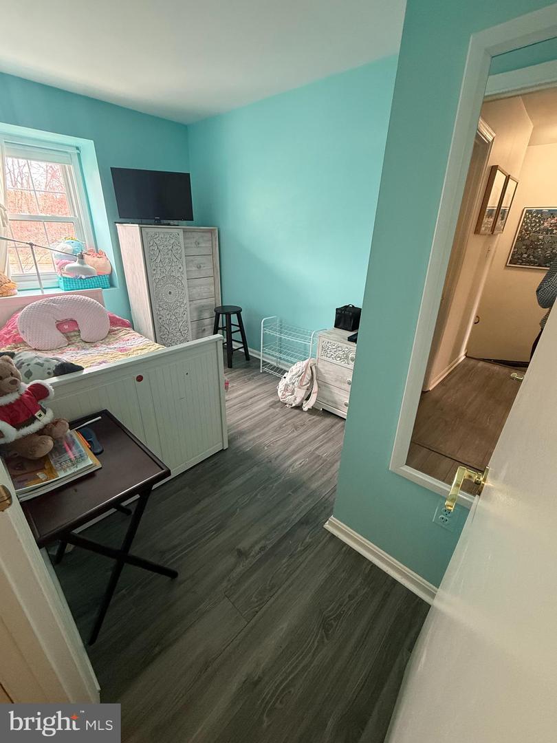 9919 BLAKE LN, OAKTON, Virginia 22124, 3 Bedrooms Bedrooms, ,1 BathroomBathrooms,Residential,For sale,9919 BLAKE LN,VAFX2226100 MLS # VAFX2226100