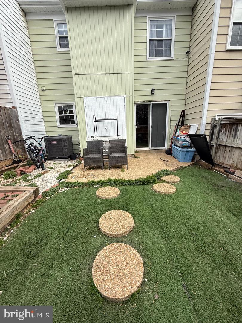 9919 BLAKE LN, OAKTON, Virginia 22124, 3 Bedrooms Bedrooms, ,1 BathroomBathrooms,Residential,For sale,9919 BLAKE LN,VAFX2226100 MLS # VAFX2226100