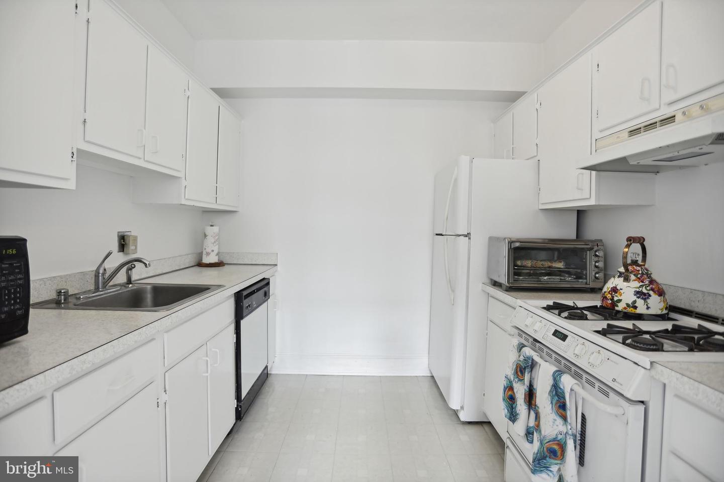 4000 CATHEDRAL AVE NW #534B, WASHINGTON, District Of Columbia 20016, 1 Bedroom Bedrooms, ,1 BathroomBathrooms,Residential,For sale,4000 CATHEDRAL AVE NW #534B,DCDC2188908 MLS # DCDC2188908