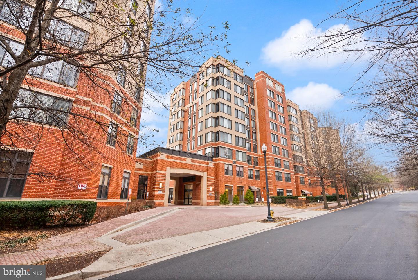 2220 FAIRFAX DR #109, ARLINGTON, Virginia 22201, 1 Bedroom Bedrooms, ,1 BathroomBathrooms,Residential,For sale,2220 FAIRFAX DR #109,VAAR2054268 MLS # VAAR2054268