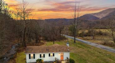 1195 QUAKER RUN RD, MADISON, Virginia 22727, 3 Bedrooms Bedrooms, ,1 BathroomBathrooms,Residential,For sale,1195 QUAKER RUN RD,VAMA2002106 MLS # VAMA2002106