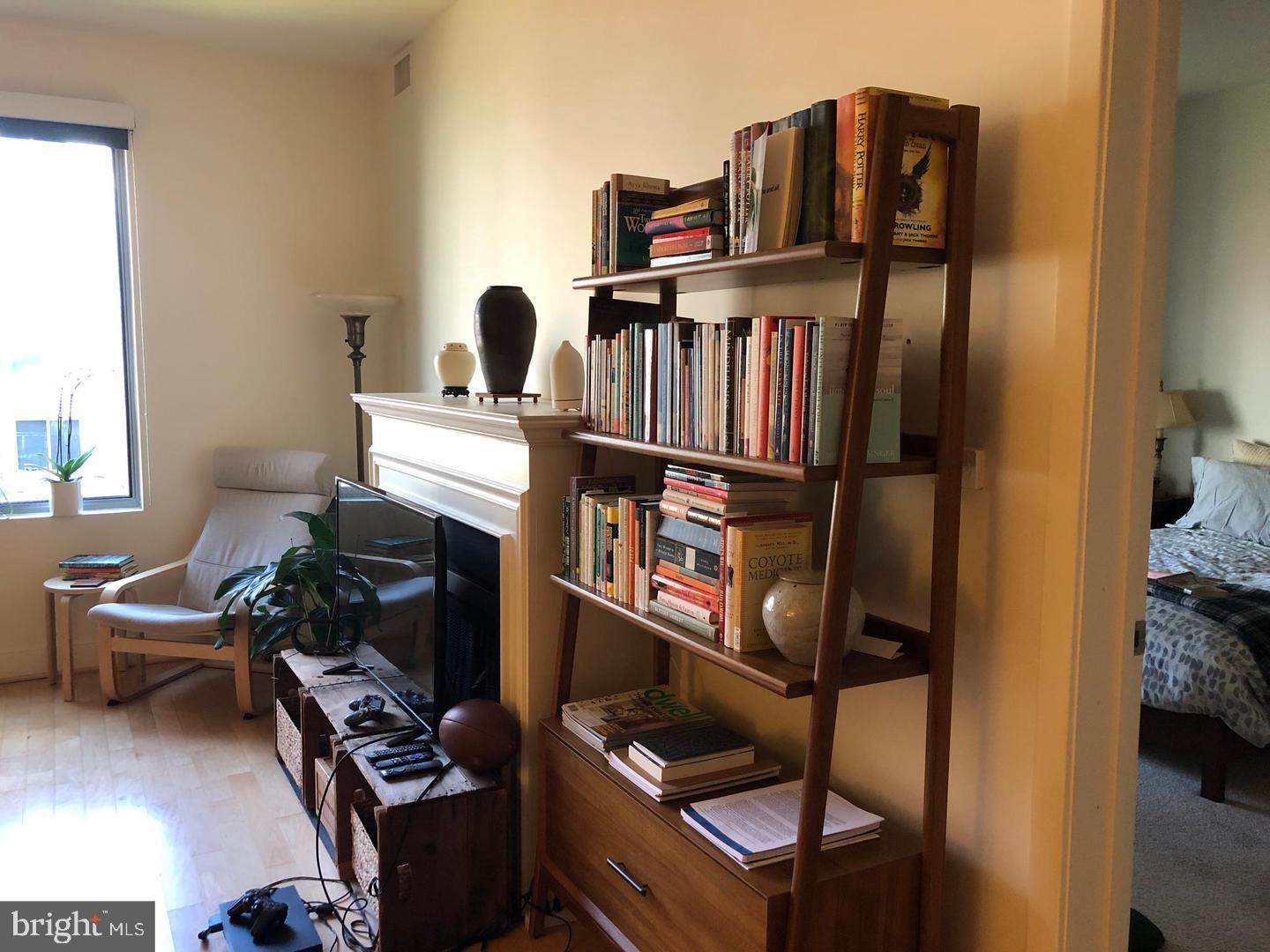 4101 ALBEMARLE ST NW #401, WASHINGTON, District Of Columbia 20016, 1 Bedroom Bedrooms, ,1 BathroomBathrooms,Residential,For sale,4101 ALBEMARLE ST NW #401,DCDC2189032 MLS # DCDC2189032