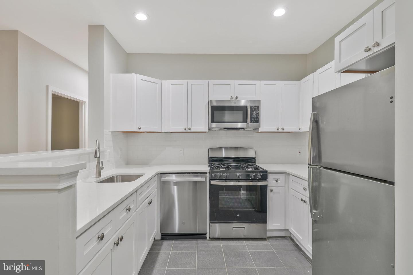 3883 CONNECTICUT AVE NW #T6, WASHINGTON, District Of Columbia 20008, 1 Bedroom Bedrooms, ,1 BathroomBathrooms,Residential,For sale,3883 CONNECTICUT AVE NW #T6,DCDC2164662 MLS # DCDC2164662