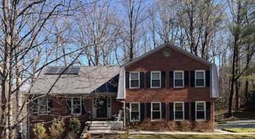 2213 BURGEE CT, RESTON, Virginia 20191, 4 Bedrooms Bedrooms, ,3 BathroomsBathrooms,Residential,For sale,2213 BURGEE CT,VAFX2213986 MLS # VAFX2213986