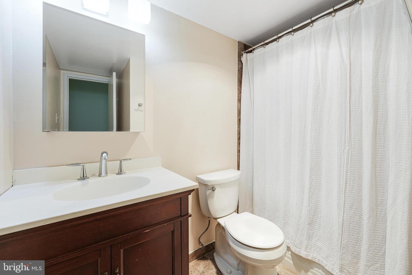 2939 VAN NESS ST NW #306, WASHINGTON, District Of Columbia 20008, 2 Bedrooms Bedrooms, 5 Rooms Rooms,2 BathroomsBathrooms,Residential,For sale,2939 VAN NESS ST NW #306,DCDC2177026 MLS # DCDC2177026