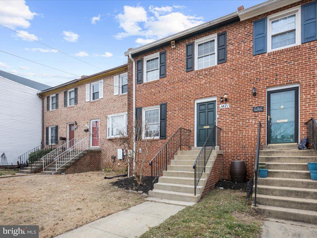 1421 22ND ST SE, WASHINGTON, District Of Columbia 20020, 3 Bedrooms Bedrooms, ,3 BathroomsBathrooms,Residential,For sale,1421 22ND ST SE,DCDC2185966 MLS # DCDC2185966