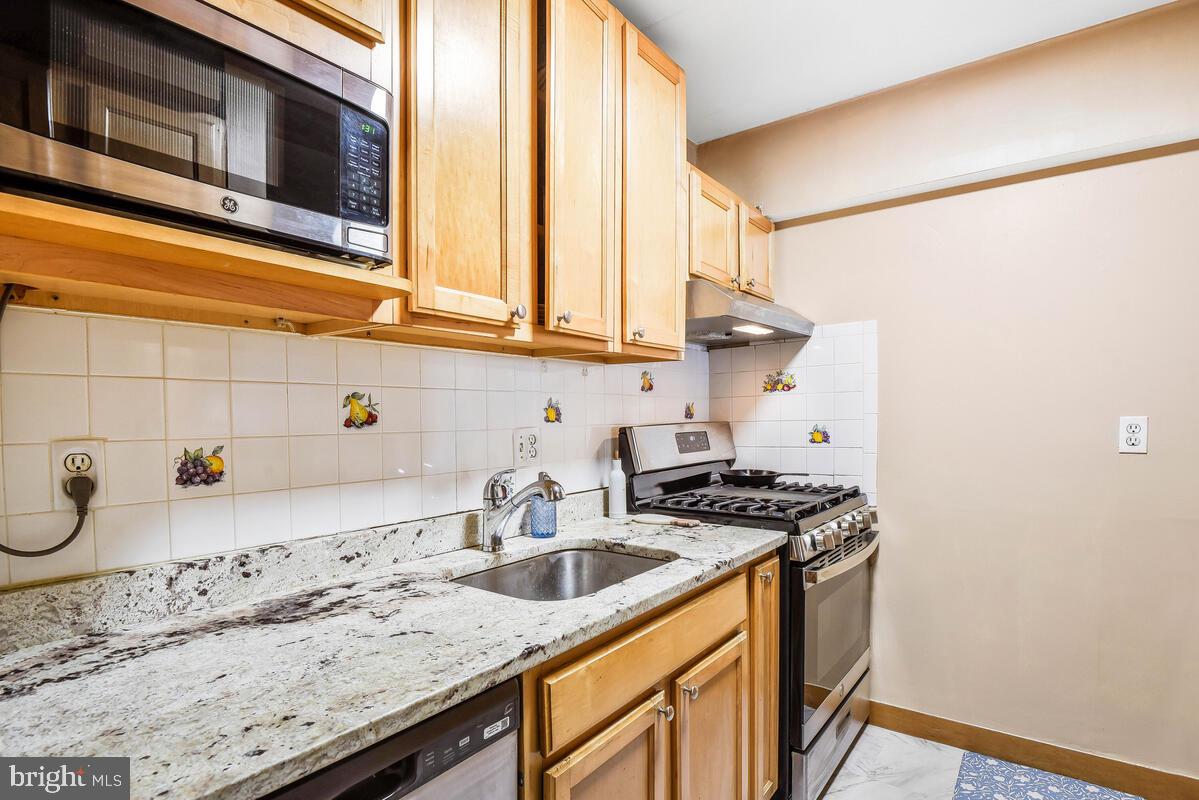 2653 REDCOAT DR #112, ALEXANDRIA, Virginia 22303, 1 Bedroom Bedrooms, ,1 BathroomBathrooms,Residential,For sale,2653 REDCOAT DR #112,VAFX2225186 MLS # VAFX2225186