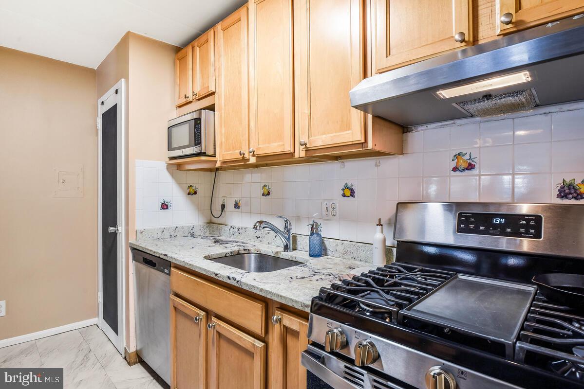 2653 REDCOAT DR #112, ALEXANDRIA, Virginia 22303, 1 Bedroom Bedrooms, ,1 BathroomBathrooms,Residential,For sale,2653 REDCOAT DR #112,VAFX2225186 MLS # VAFX2225186