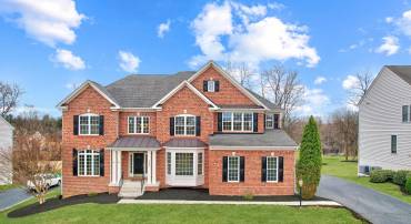 18252 OAKRIDGE HAMLET PL, PURCELLVILLE, Virginia 20132, 6 Bedrooms Bedrooms, ,4 BathroomsBathrooms,Residential,For sale,18252 OAKRIDGE HAMLET PL,VALO2090294 MLS # VALO2090294