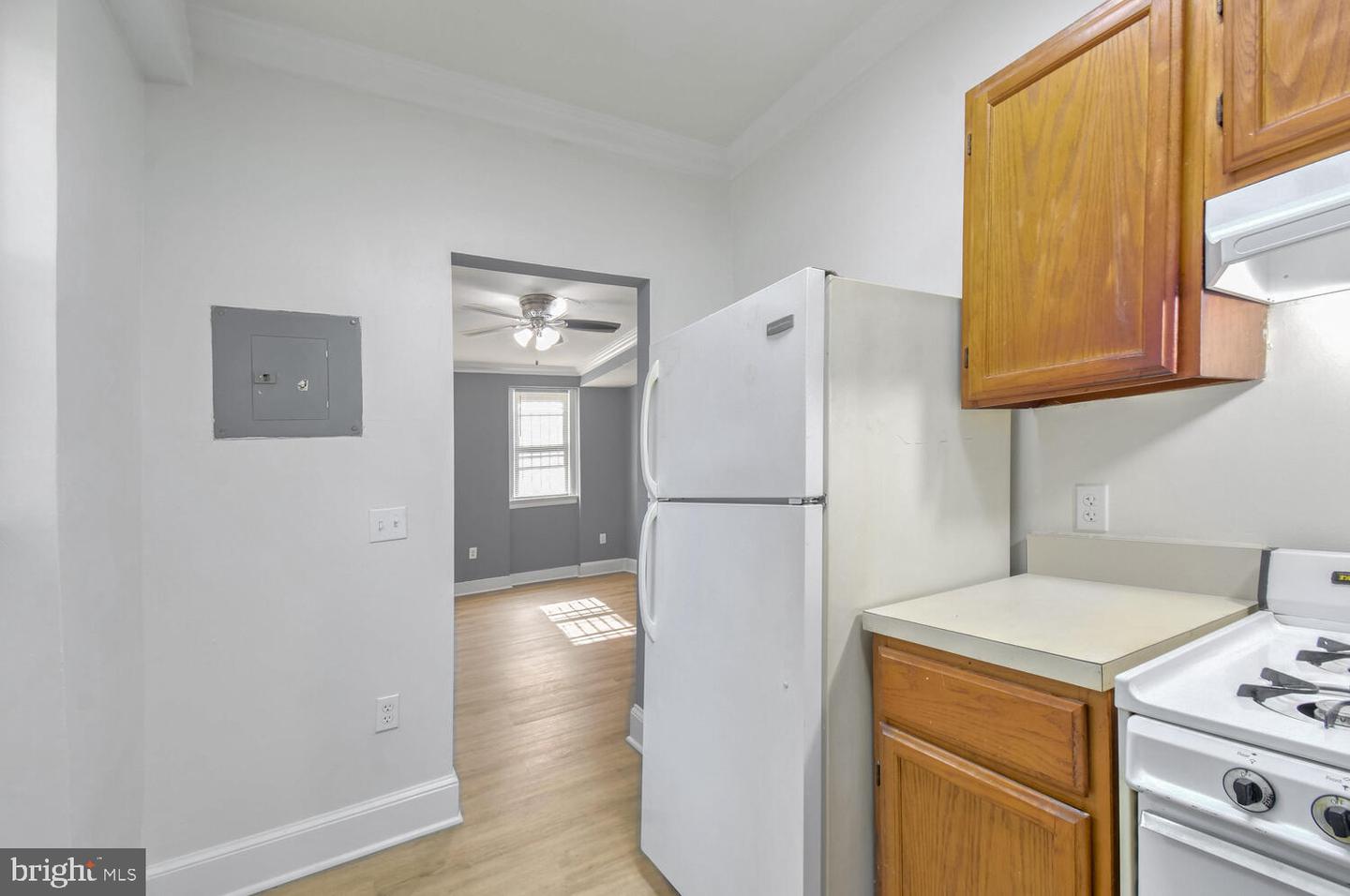 3701 13TH ST NW #10, WASHINGTON, District Of Columbia 20010, 1 Bedroom Bedrooms, ,1 BathroomBathrooms,Residential,For sale,3701 13TH ST NW #10,DCDC2189070 MLS # DCDC2189070