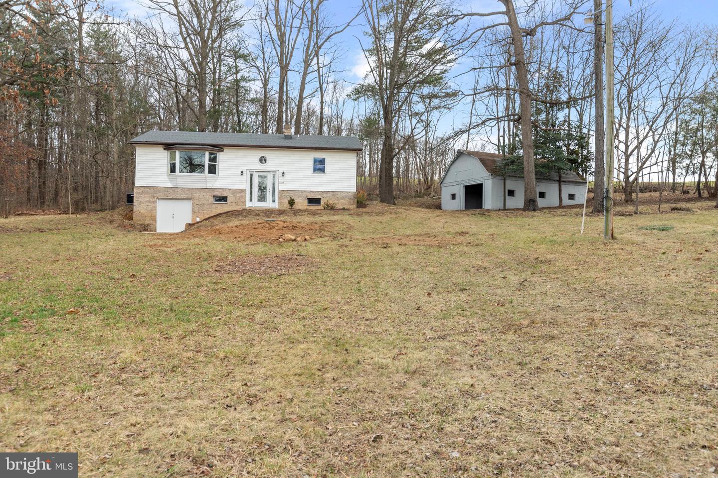 1178 S MIDDLE RD, TIMBERVILLE, Virginia 22853, 3 Bedrooms Bedrooms, ,1 BathroomBathrooms,Residential,For sale,1178 S MIDDLE RD,VASH2009674 MLS # VASH2009674