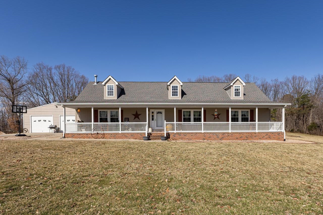 18785 RED BRUSH RD, ELKTON, Virginia 22827, 3 Bedrooms Bedrooms, ,2 BathroomsBathrooms,Residential,18785 RED BRUSH RD,661644 MLS # 661644