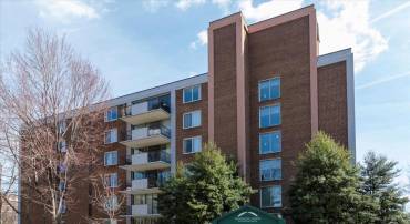 1515 S ARLINGTON RIDGE RD #305, ARLINGTON, Virginia 22202, 2 Bedrooms Bedrooms, ,2 BathroomsBathrooms,Residential,For sale,1515 S ARLINGTON RIDGE RD #305,VAAR2054056 MLS # VAAR2054056