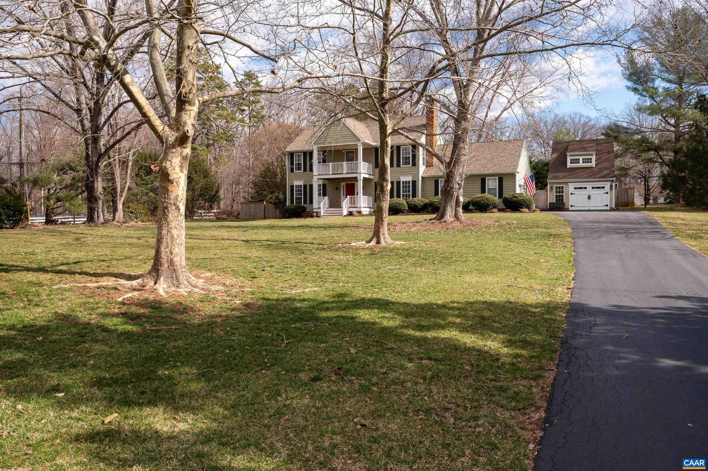 2180 MEADOWFIELD WAY, CHARLOTTESVILLE, Virginia 22911, 4 Bedrooms Bedrooms, ,2 BathroomsBathrooms,Residential,For sale,2180 MEADOWFIELD WAY,661638 MLS # 661638