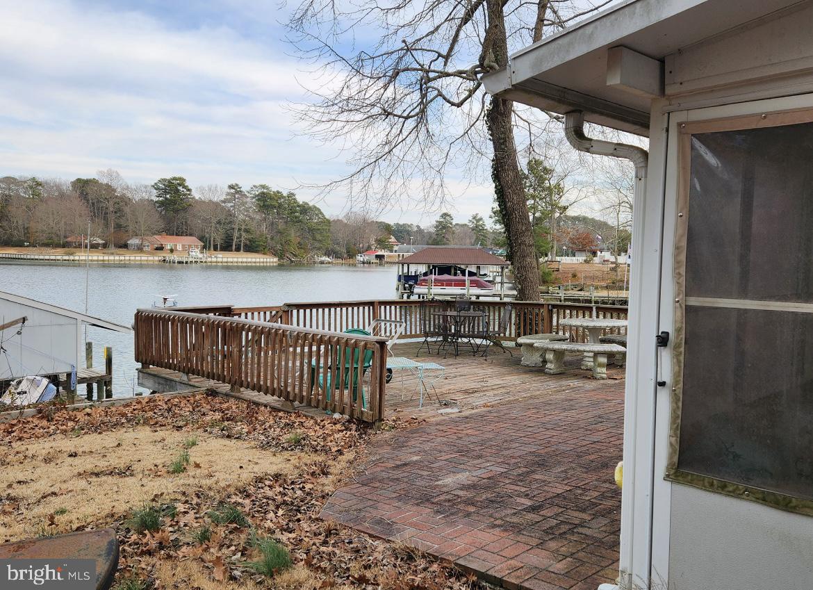 209 LUCOM POINT DR, REEDVILLE, Virginia 22539, 3 Bedrooms Bedrooms, 7 Rooms Rooms,2 BathroomsBathrooms,Residential,For sale,209 LUCOM POINT DR,VANV2001466 MLS # VANV2001466