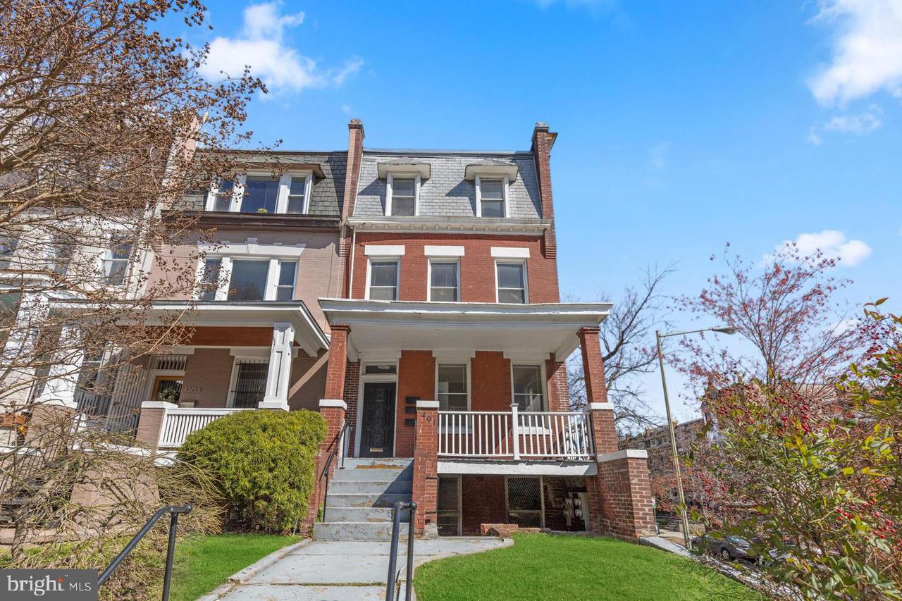 1201 CLIFTON ST NW, WASHINGTON, District Of Columbia 20009, 6 Bedrooms Bedrooms, ,4 BathroomsBathrooms,Residential,For sale,1201 CLIFTON ST NW,DCDC2185738 MLS # DCDC2185738