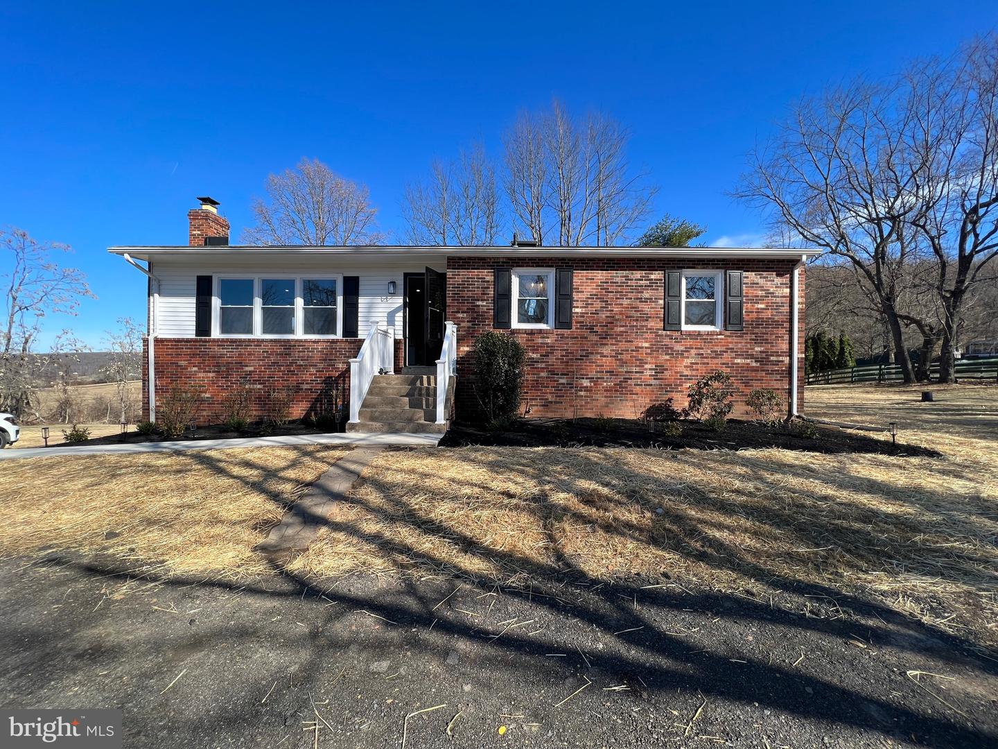 6019 JAMES MADISON HWY, THE PLAINS, Virginia 20198, 3 Bedrooms Bedrooms, ,3 BathroomsBathrooms,Residential,For sale,6019 JAMES MADISON HWY,VAFQ2015466 MLS # VAFQ2015466