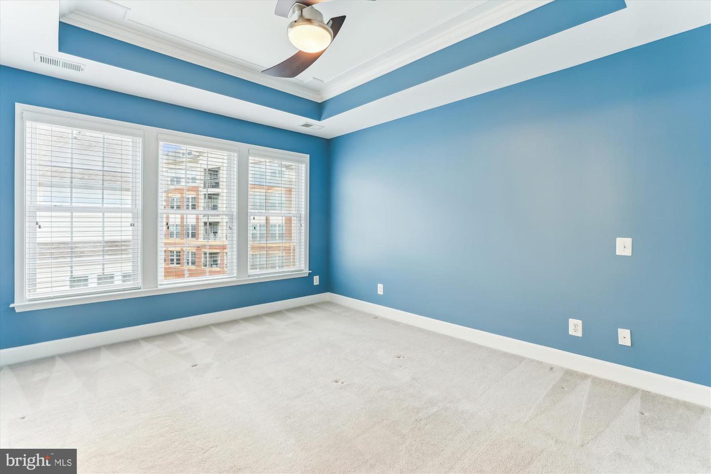 5990 GRAND PAVILION WAY, ALEXANDRIA, Virginia 22303, 4 Bedrooms Bedrooms, ,3 BathroomsBathrooms,Residential,For sale,5990 GRAND PAVILION WAY,VAFX2223306 MLS # VAFX2223306