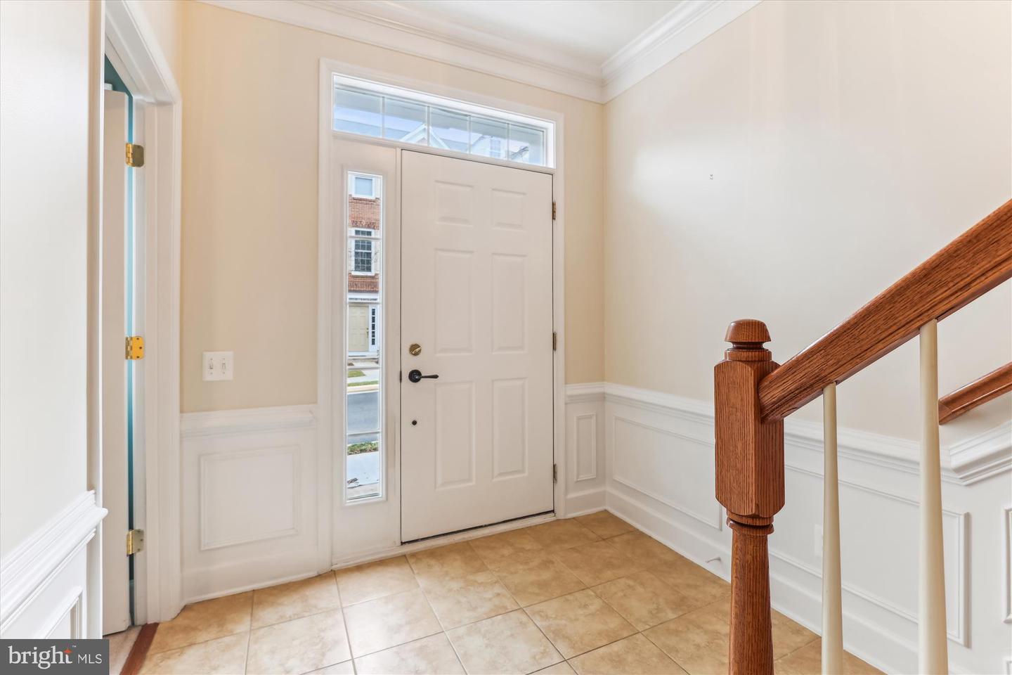 5990 GRAND PAVILION WAY, ALEXANDRIA, Virginia 22303, 4 Bedrooms Bedrooms, ,3 BathroomsBathrooms,Residential,For sale,5990 GRAND PAVILION WAY,VAFX2223306 MLS # VAFX2223306