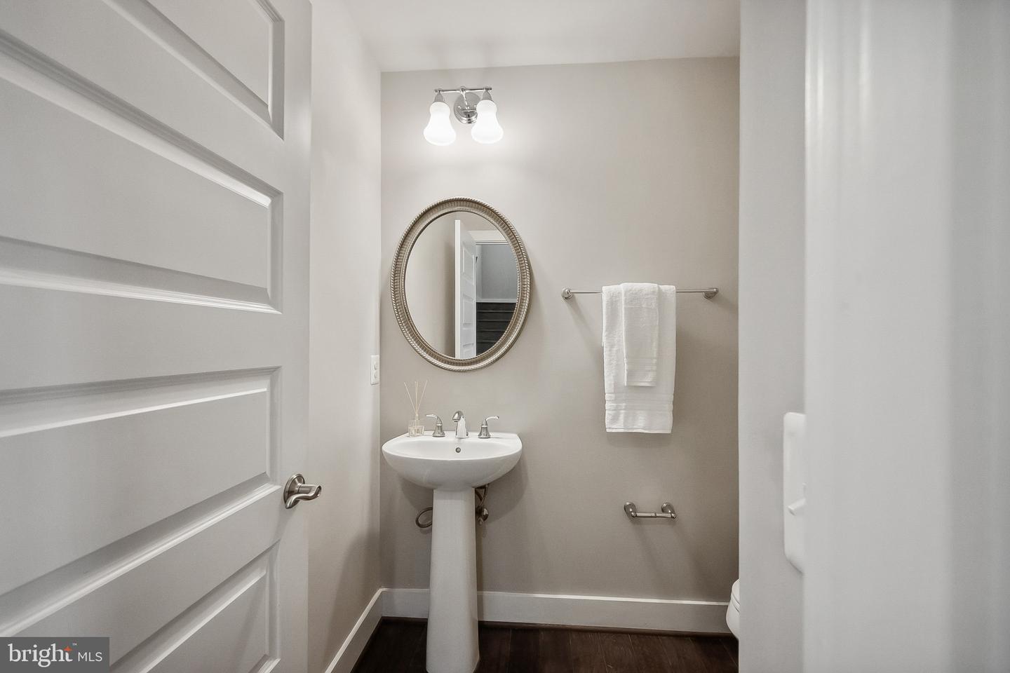 14879 FALCONAIRE PL, LEESBURG, Virginia 20176, 4 Bedrooms Bedrooms, ,4 BathroomsBathrooms,Residential,For sale,14879 FALCONAIRE PL,VALO2089658 MLS # VALO2089658