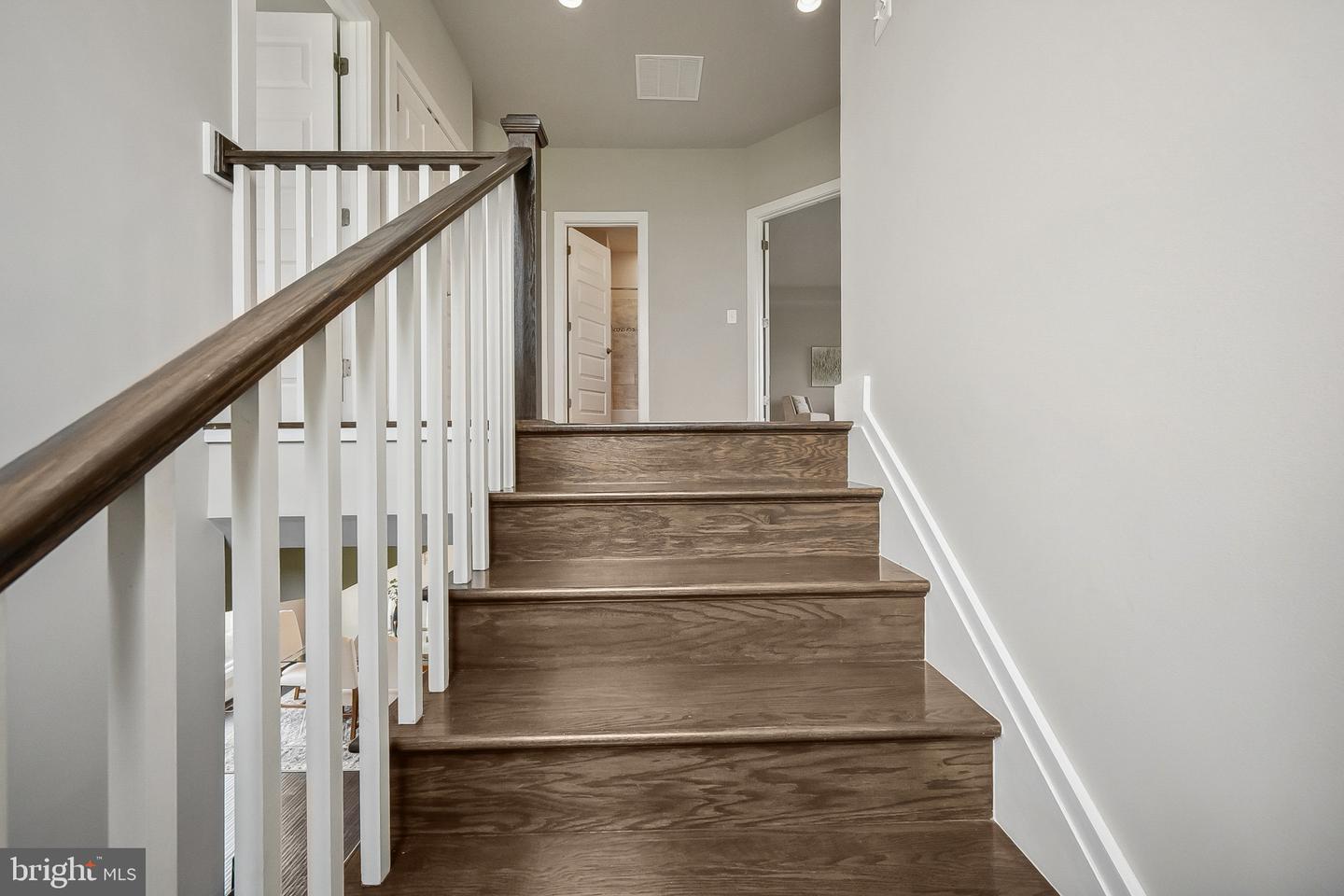 14879 FALCONAIRE PL, LEESBURG, Virginia 20176, 4 Bedrooms Bedrooms, ,4 BathroomsBathrooms,Residential,For sale,14879 FALCONAIRE PL,VALO2089658 MLS # VALO2089658