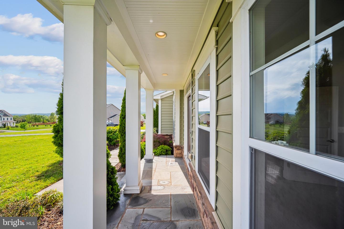 14879 FALCONAIRE PL, LEESBURG, Virginia 20176, 4 Bedrooms Bedrooms, ,4 BathroomsBathrooms,Residential,For sale,14879 FALCONAIRE PL,VALO2089658 MLS # VALO2089658