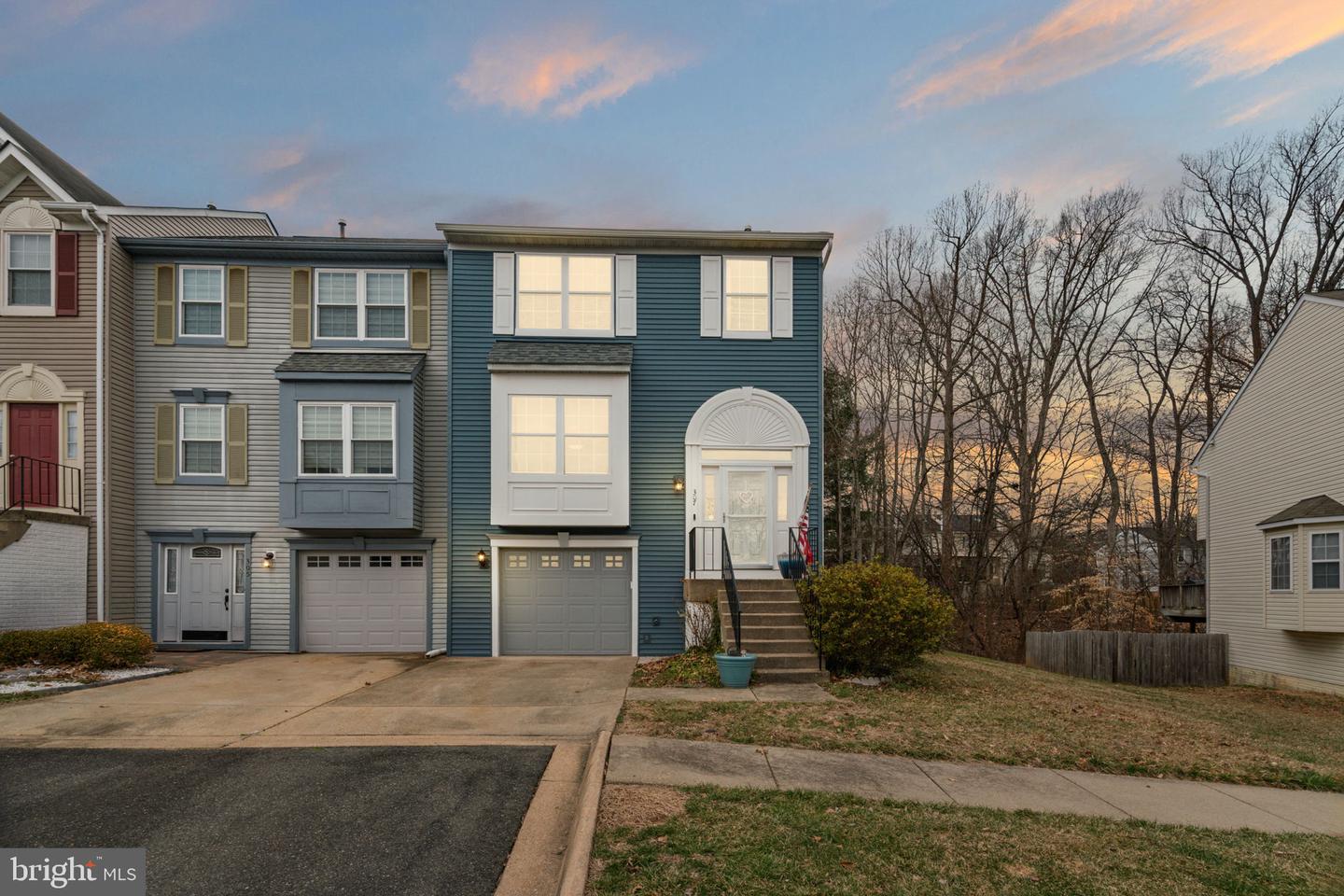 307 BACKRIDGE CT, FREDERICKSBURG, Virginia 22406, 3 Bedrooms Bedrooms, ,2 BathroomsBathrooms,Residential,For sale,307 BACKRIDGE CT,VAST2036282 MLS # VAST2036282