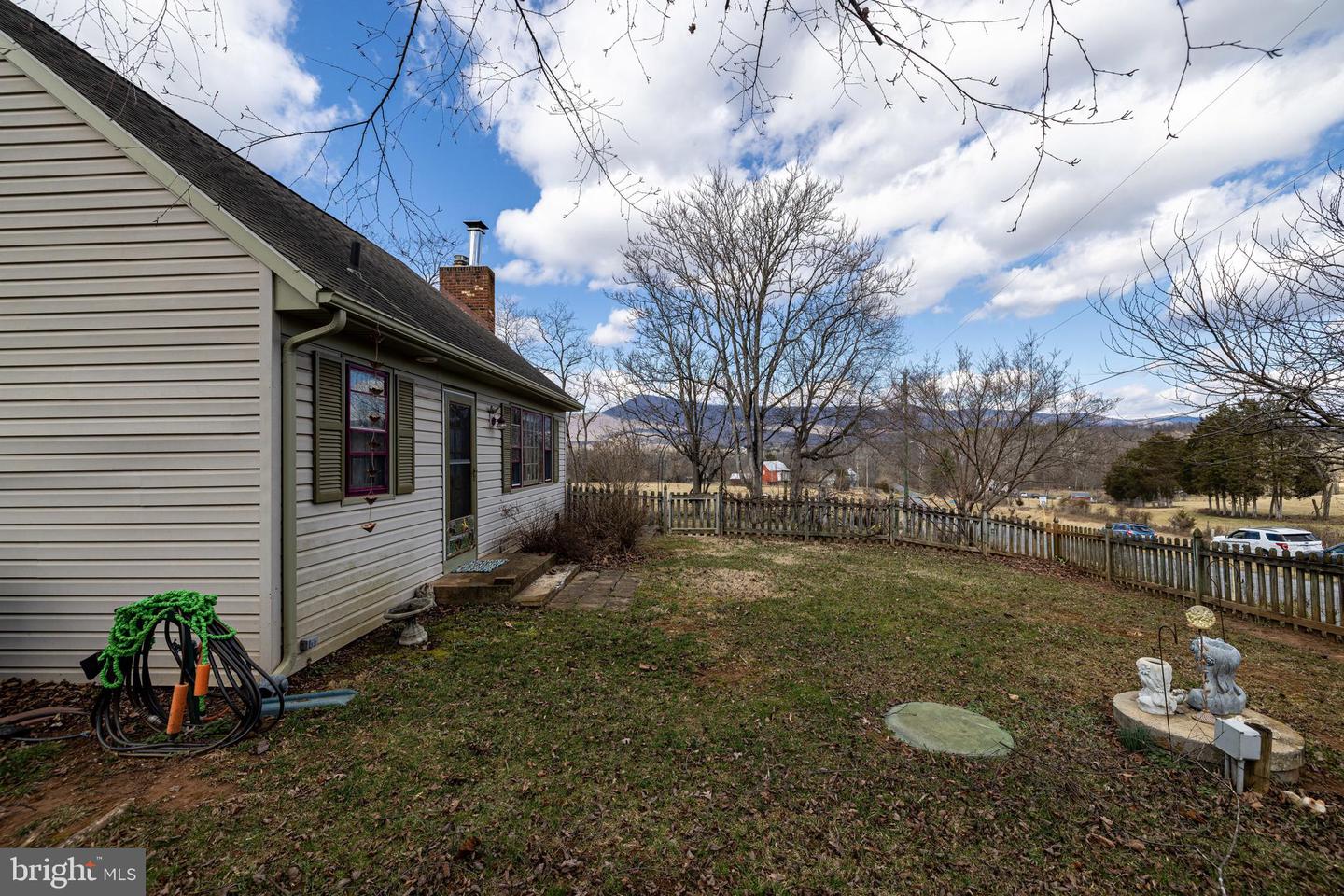 961 SANDY HOOK RD, LURAY, Virginia 22835, 3 Bedrooms Bedrooms, ,2 BathroomsBathrooms,Residential,For sale,961 SANDY HOOK RD,VAPA2004572 MLS # VAPA2004572