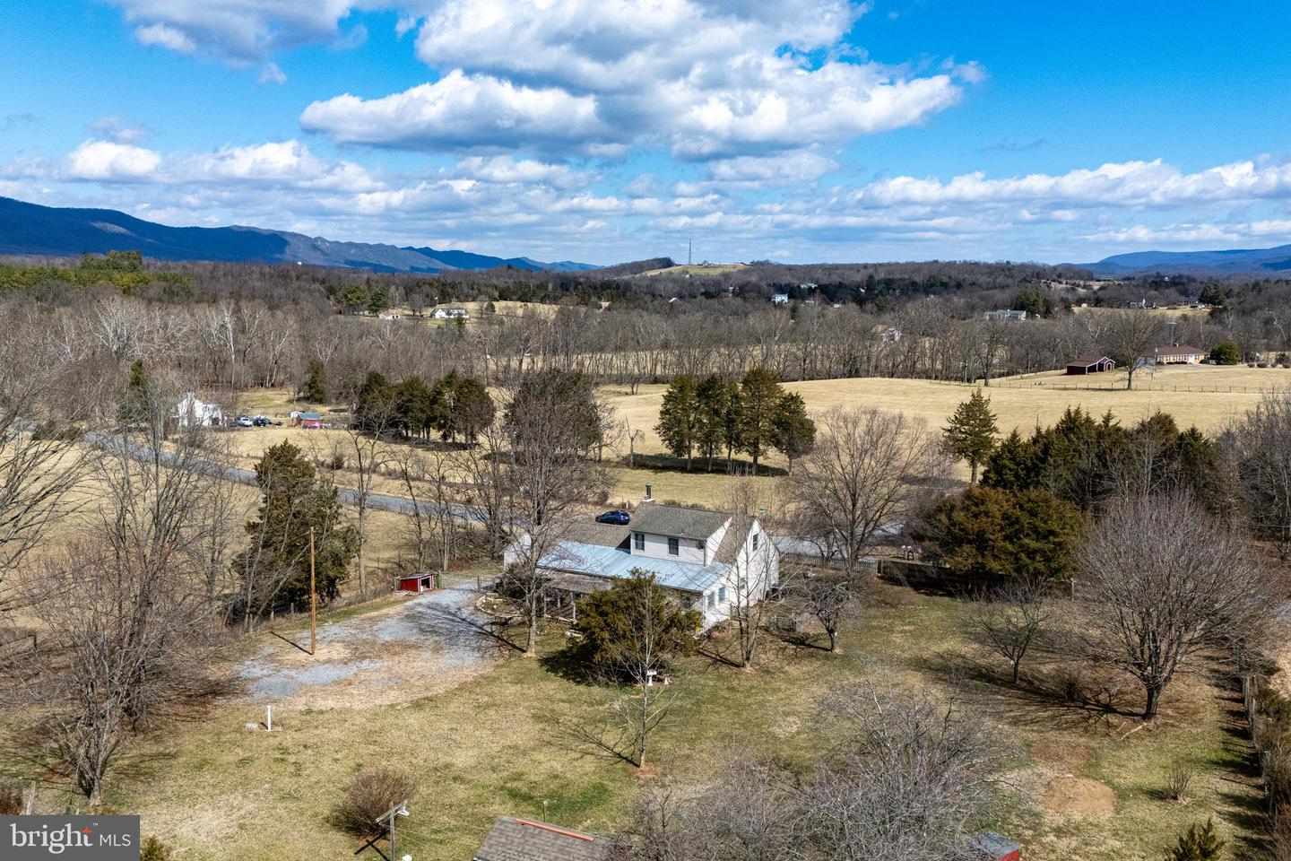 961 SANDY HOOK RD, LURAY, Virginia 22835, 3 Bedrooms Bedrooms, ,2 BathroomsBathrooms,Residential,For sale,961 SANDY HOOK RD,VAPA2004572 MLS # VAPA2004572